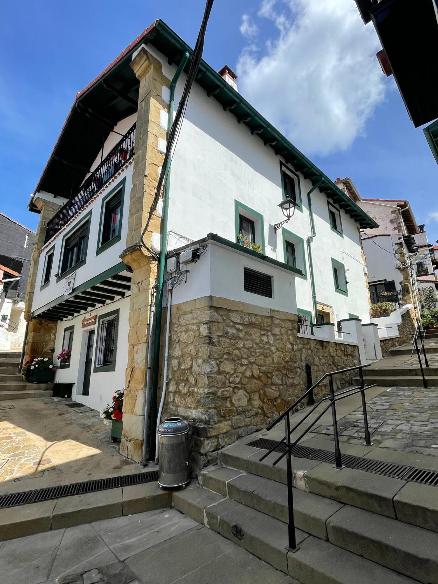 Apartamento Tatoena, Puerto Viejo Getxo Exterior photo
